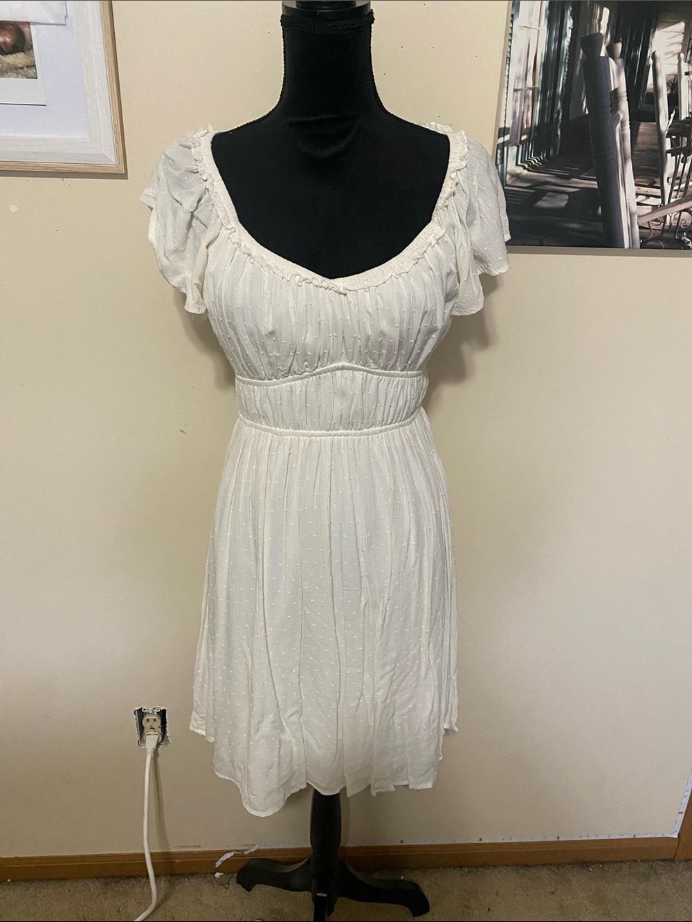 Maurices Women's White Swiss Dot Empire Waist Dress Sz Med
